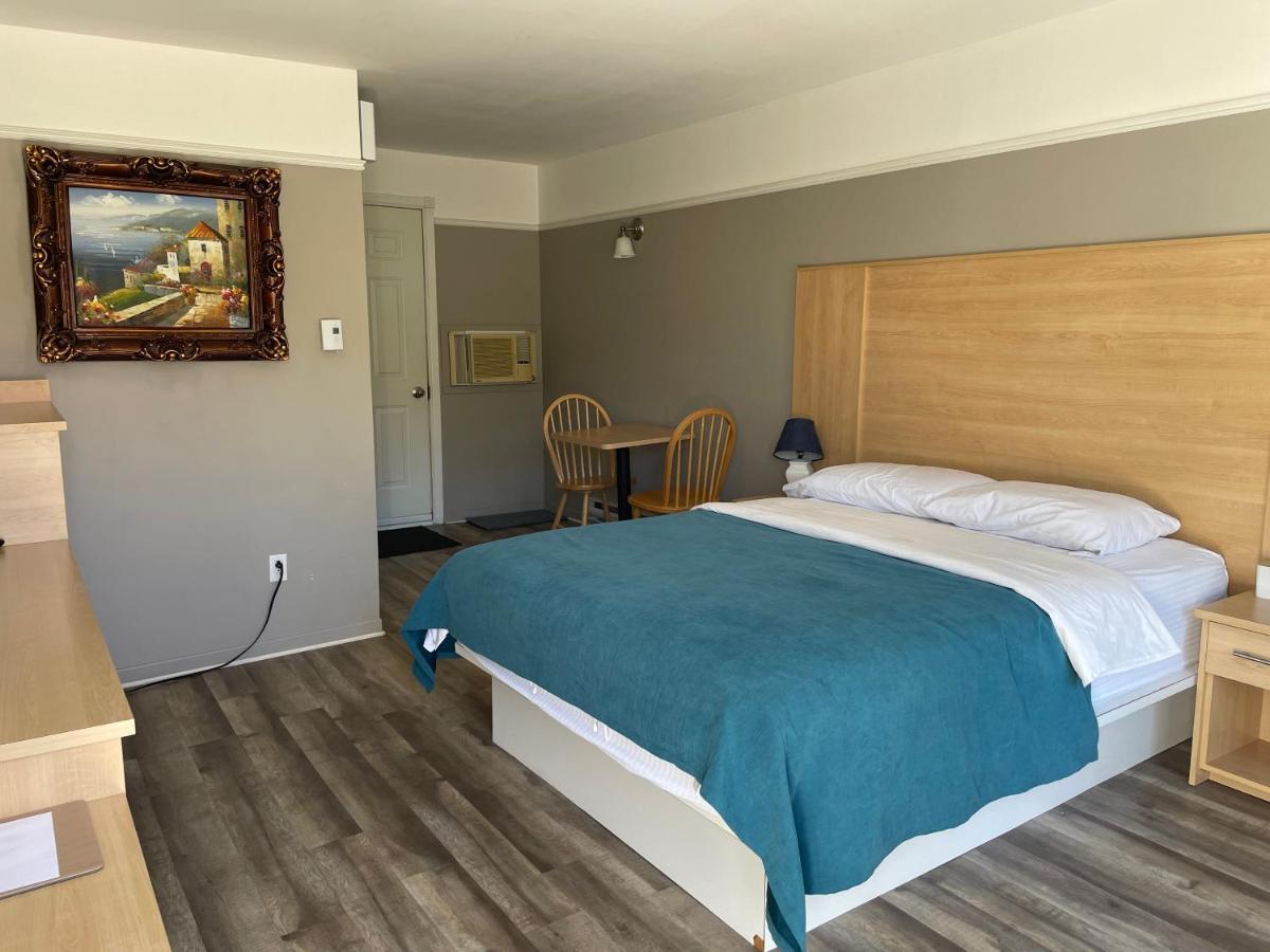 Au P'tit Sapin Motel 3*